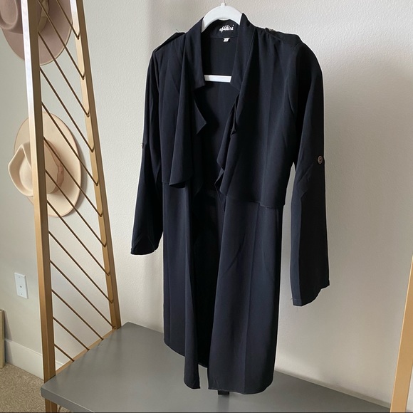 *REPOSH Perfect Black Trench - Picture 3 of 10